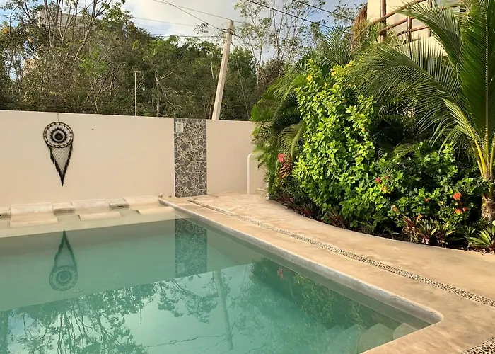 Tua Large Comfortable Pool Parking Space * Tulum
