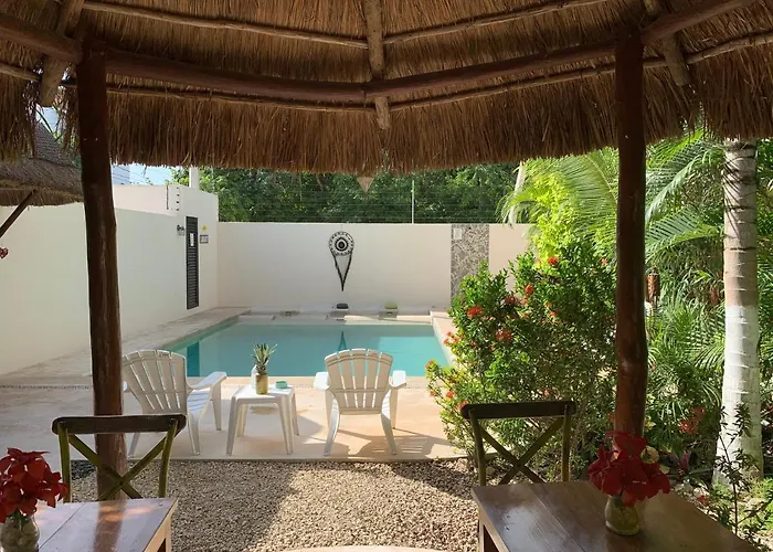 Tua Large Comfortable Pool Parking Space Tulum